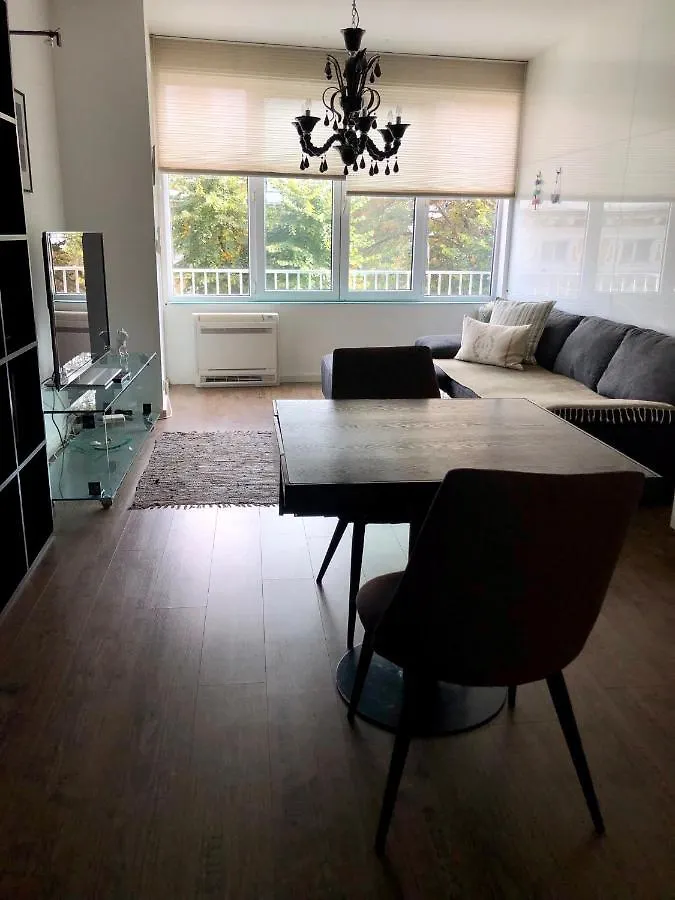 Luxury Sea View Bulldog Place Varna Lägenhet